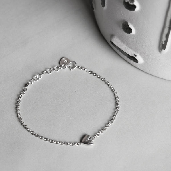 Silver Resting Heart Bracelet