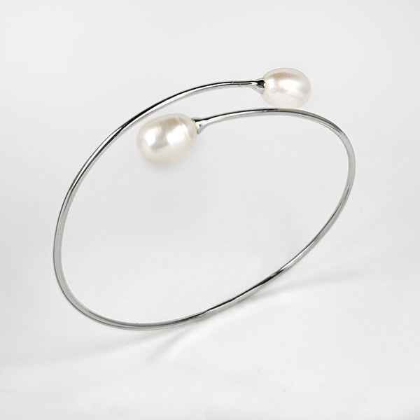 Rice Pearl Overlap Cuff Bracelet