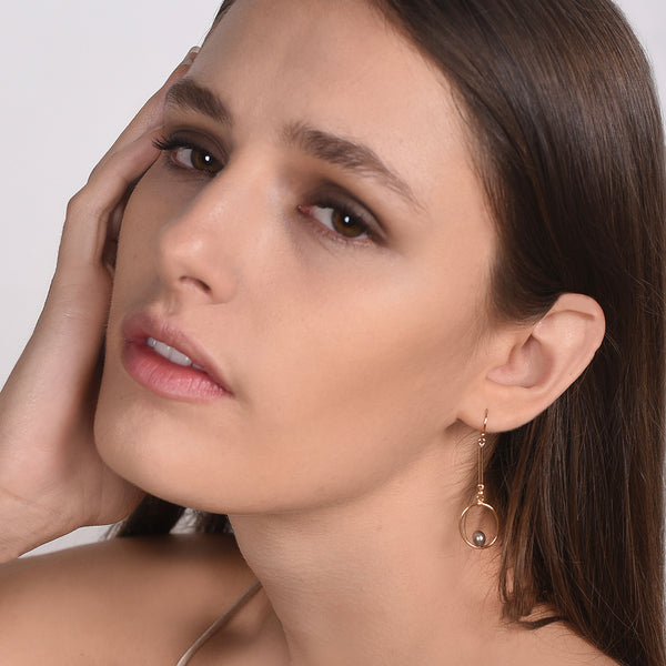 Pearl Pendulum Earrings