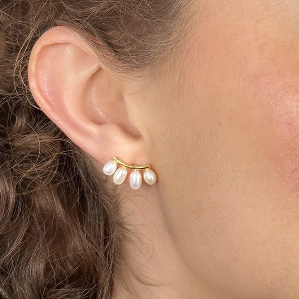 Pearl Eyelash Bar Earrings