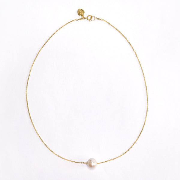 Sola Pearl Necklace