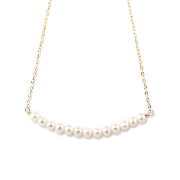 Linea Pearl Necklace