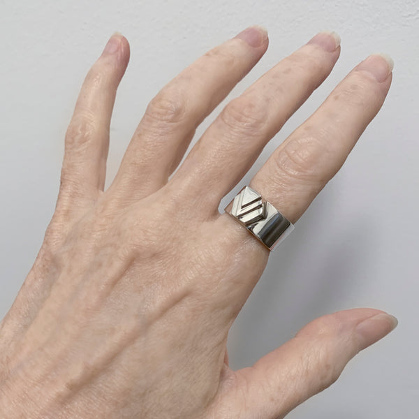 Silver Chevron Ring