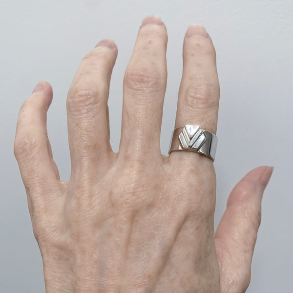 Silver Chevron Ring