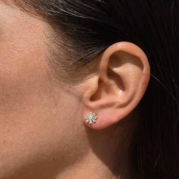 Daisy Stud Earrings