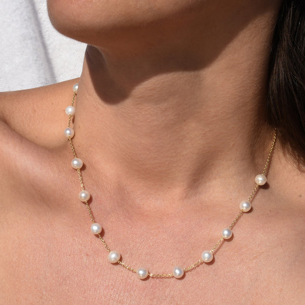 Dotted Pearl Chain Necklace