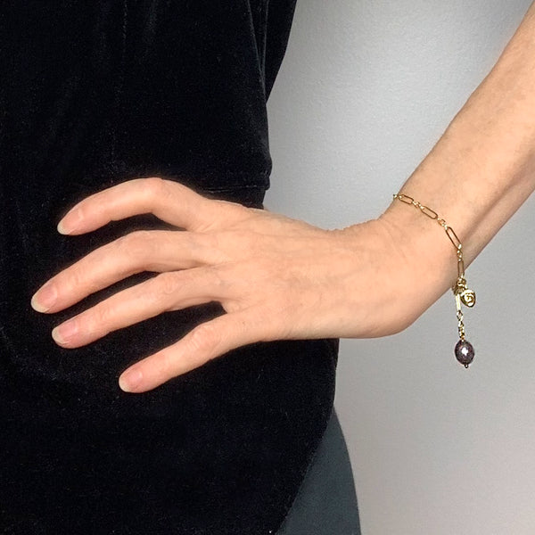 Midnight Pearl Bracelet